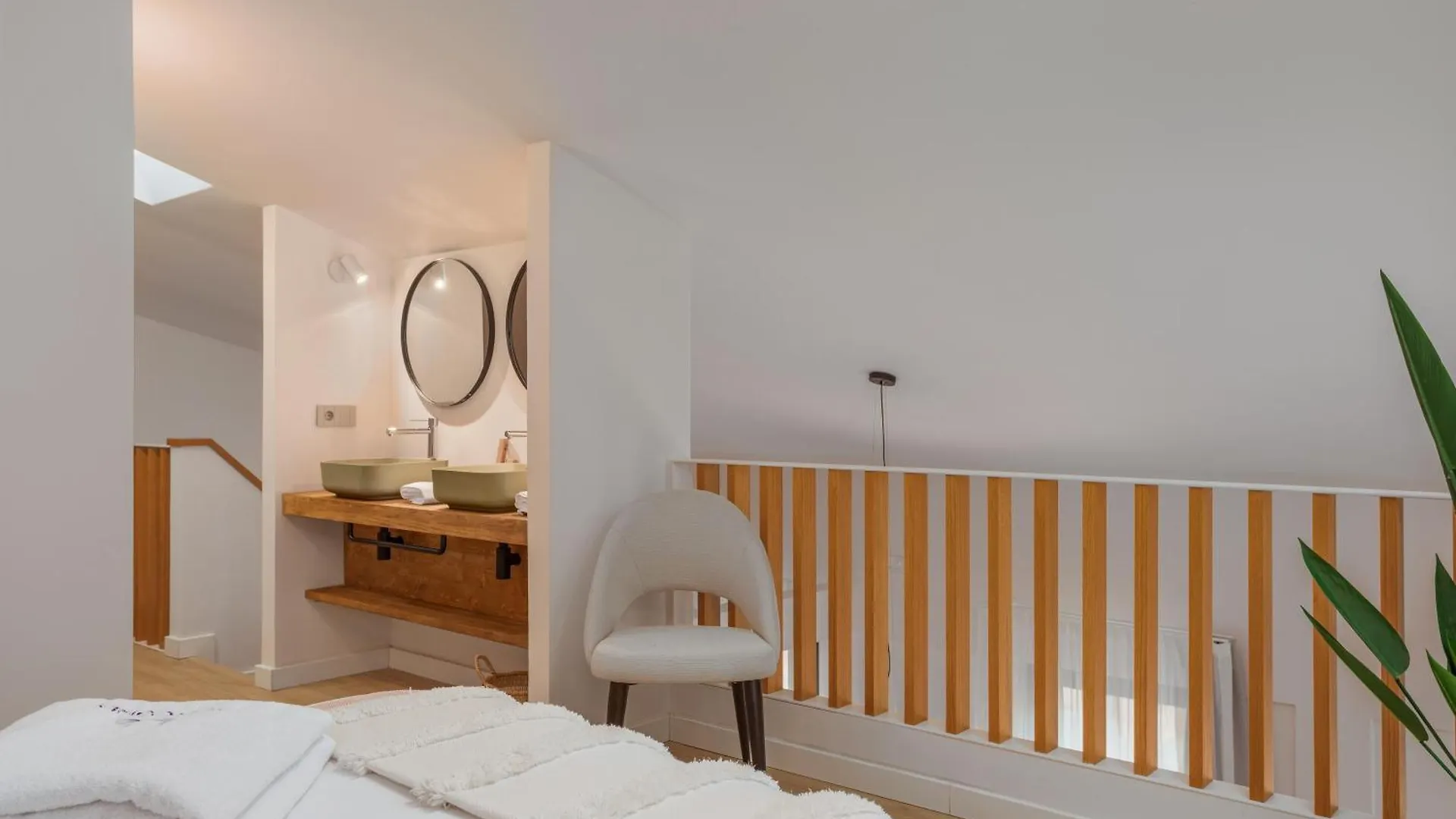 דירה ל'אסטרטיט Marconia Boutique Residence ספרד